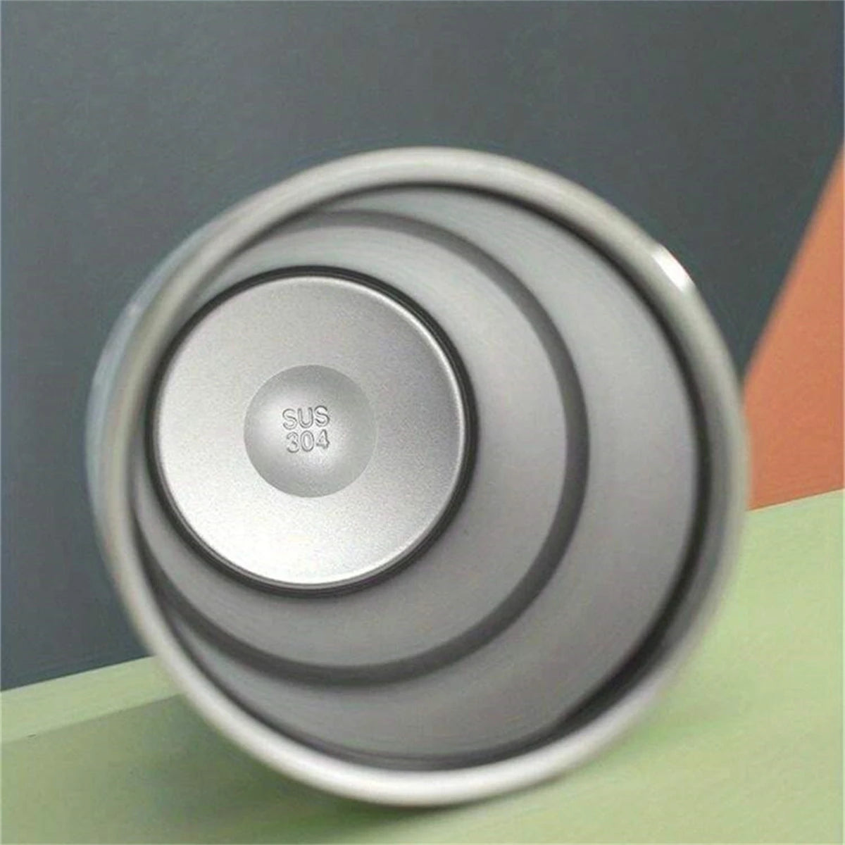 1pc Vacuum Tumbler with Lid Stainless Steel Portable Water Bottle with Dazzling Handle Insulated Tumbler Tote Handle 20/30OZ Vaso Térmico de Acero Inoxidable con Asa Brillante 20/30oz – Vacuum Insulated Tumbler with Lid